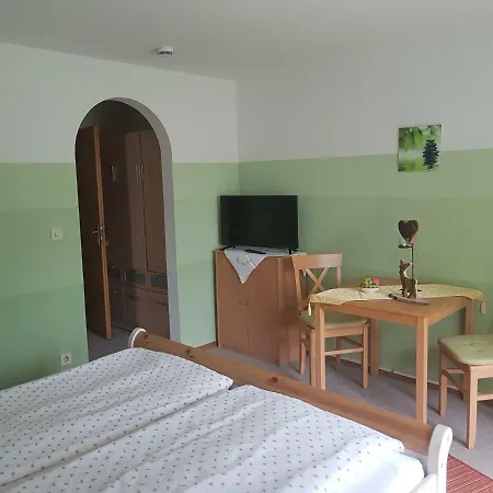 Penzion Gaestehaus Lehnerer Grainau