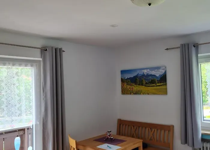 Gaestehaus Lehnerer בית הארחה 3*